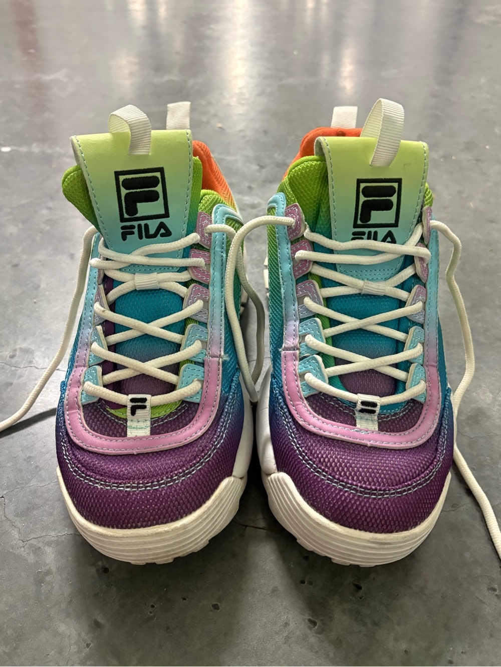 FILA Disruptor || Rainbow Ombré Chunky Sneakers - Women’s 7.5 - Colorful